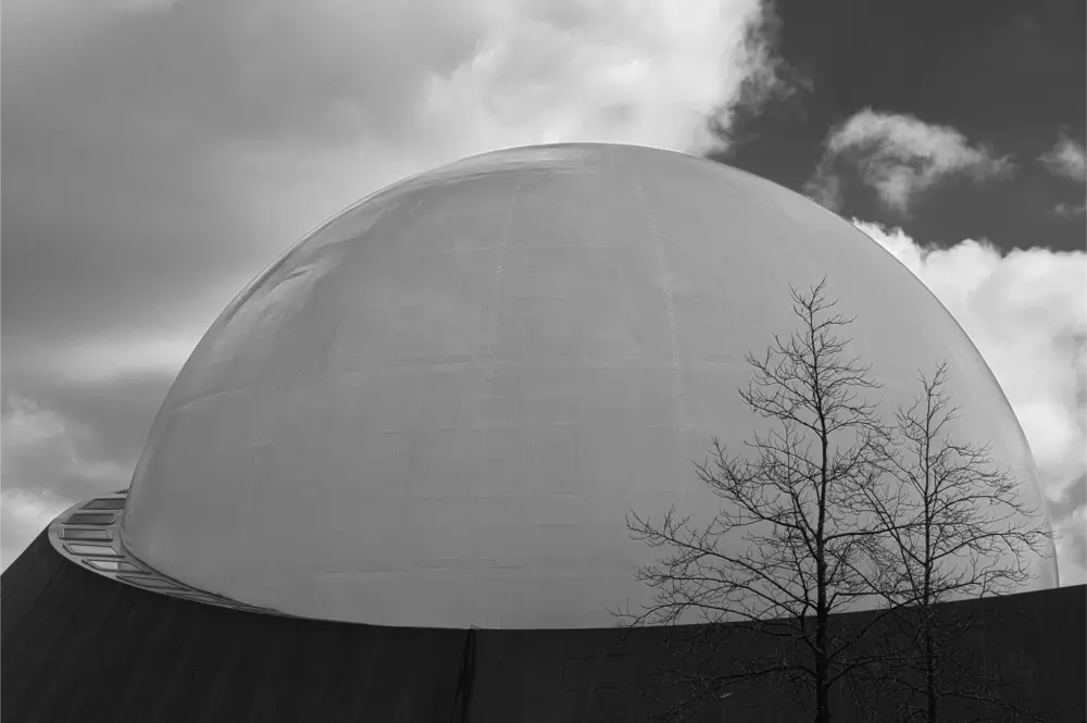 De Dot 3D koepelbioscoop